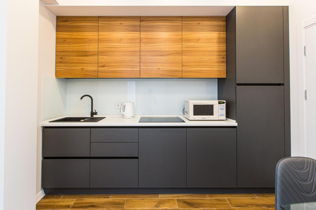 3 Vodna Apartment Lviv Buitenkant foto