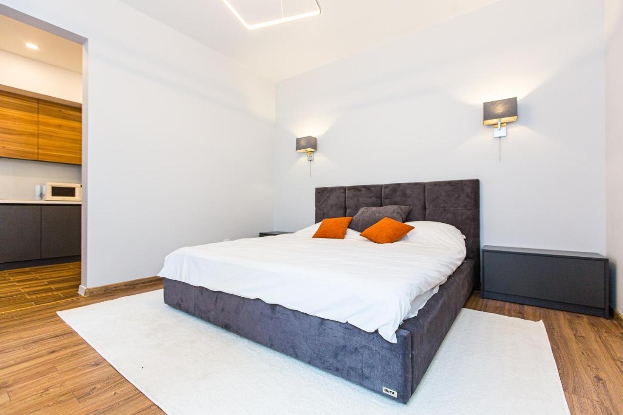 3 Vodna Apartment Lviv Buitenkant foto
