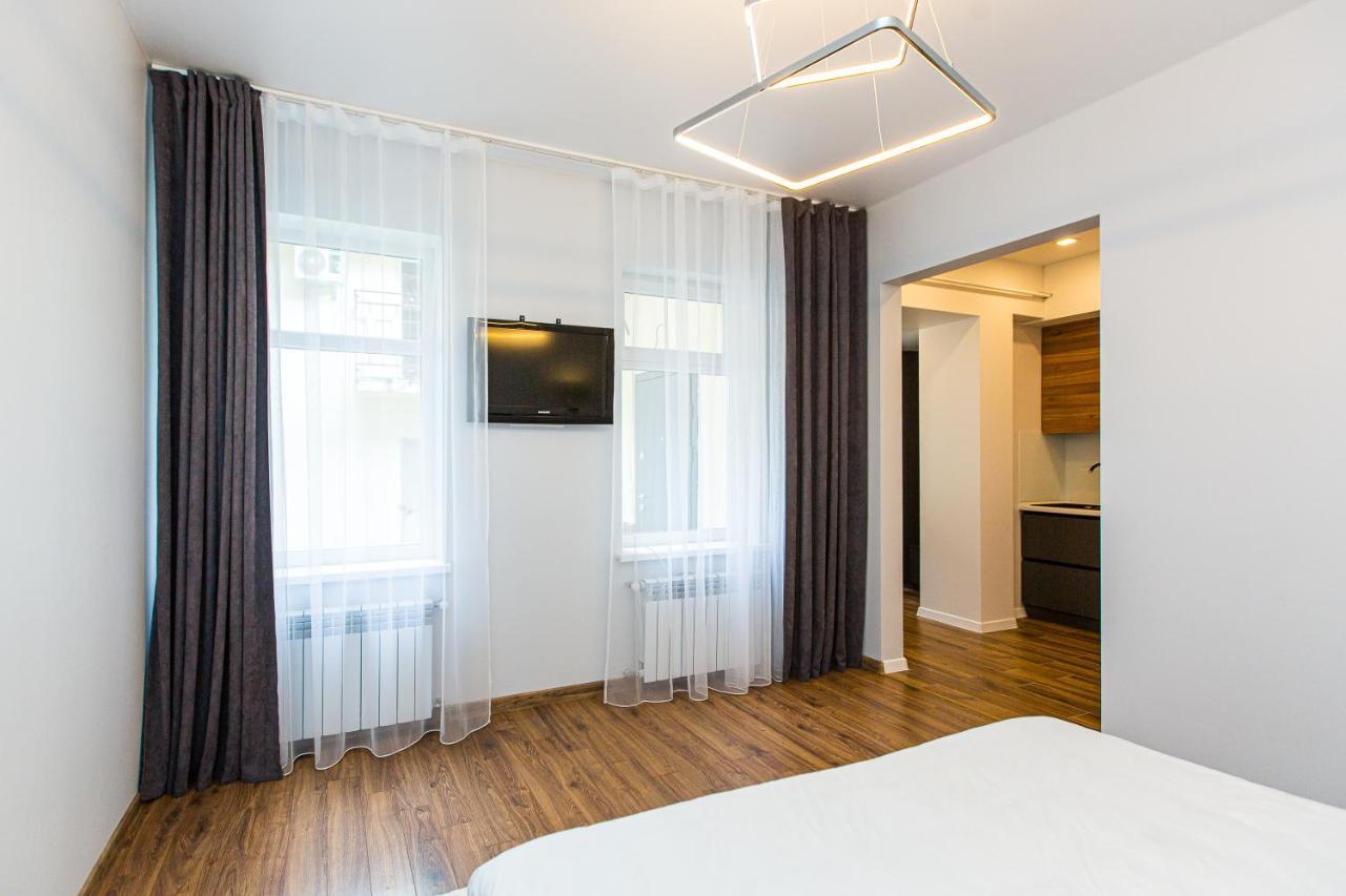 3 Vodna Apartment Lviv Buitenkant foto