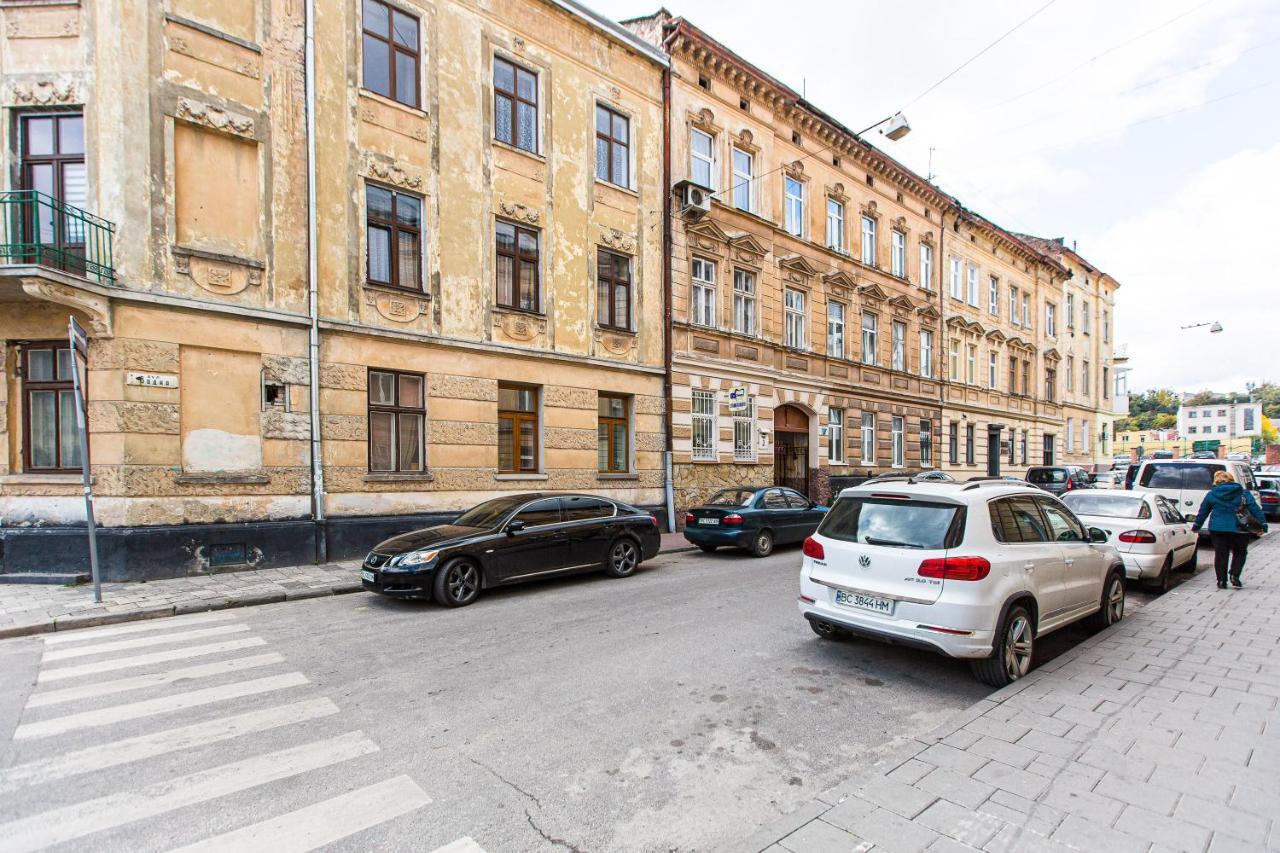 3 Vodna Apartment Lviv Buitenkant foto