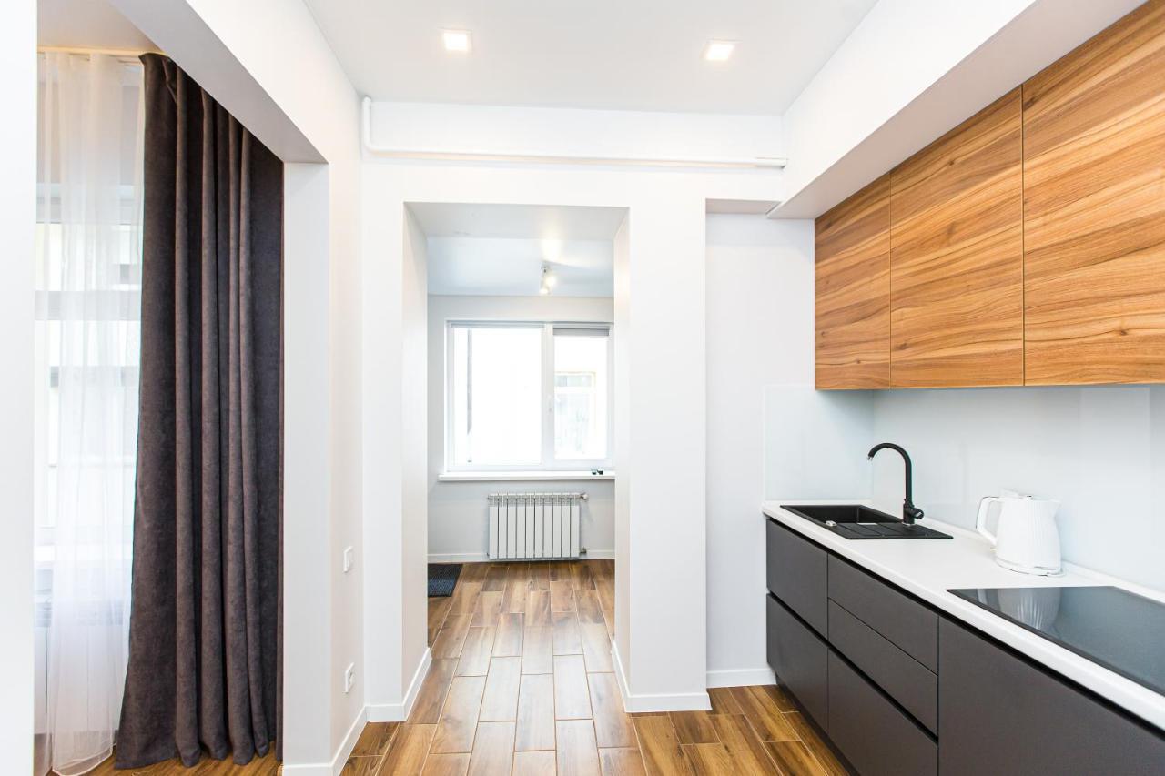 3 Vodna Apartment Lviv Buitenkant foto
