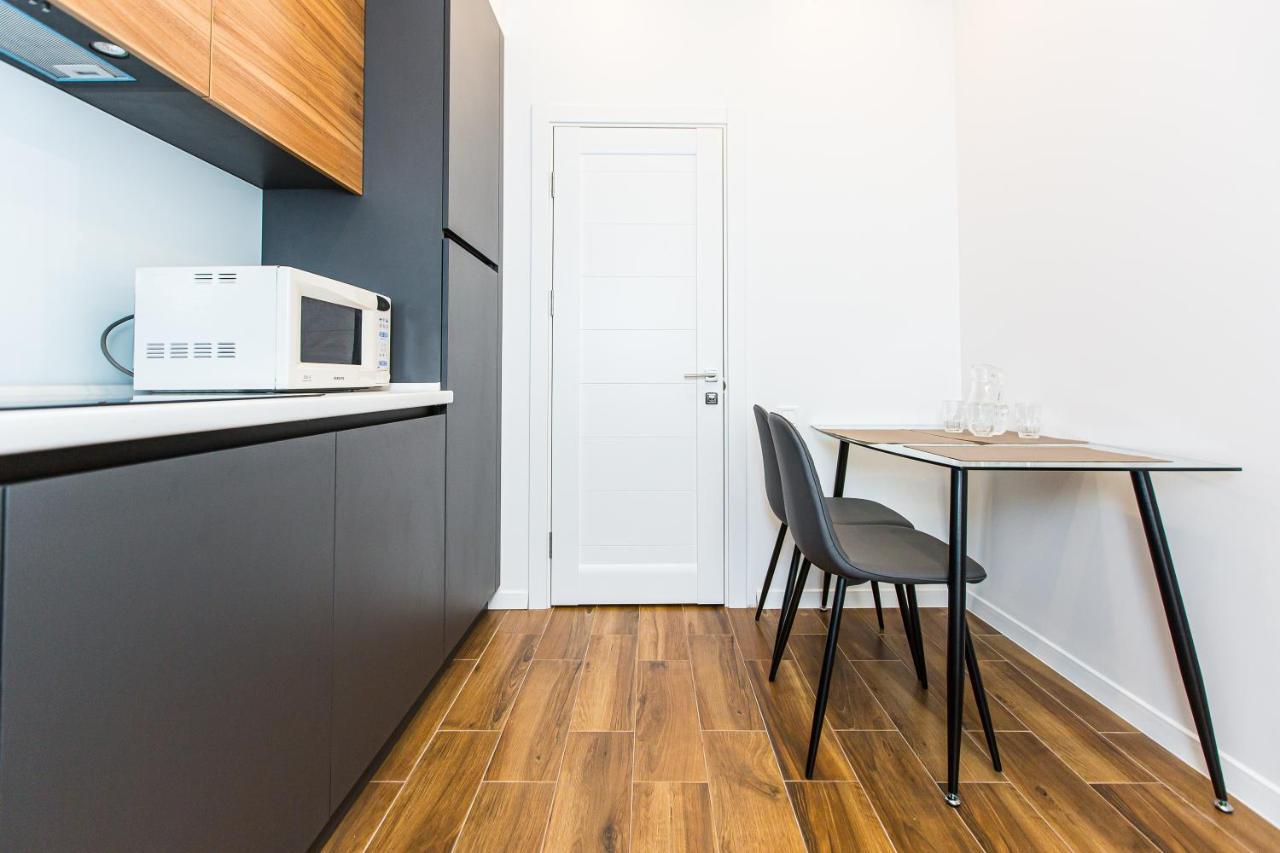 3 Vodna Apartment Lviv Buitenkant foto