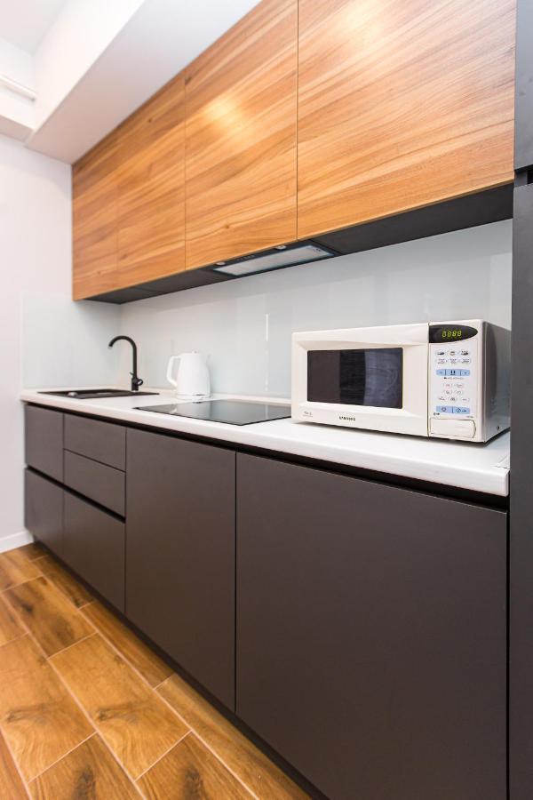 3 Vodna Apartment Lviv Buitenkant foto